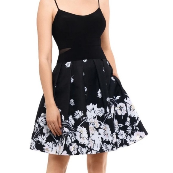 Xscape | Floral Print Fit & Flare Cocktail Dress - Picture 2 of 5